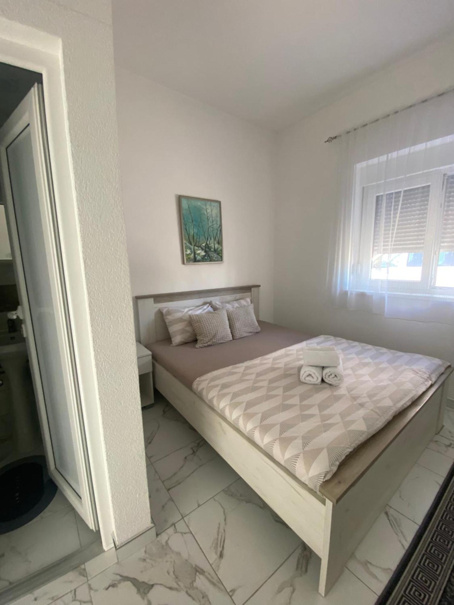 Vila Safir Loznica Esterno foto