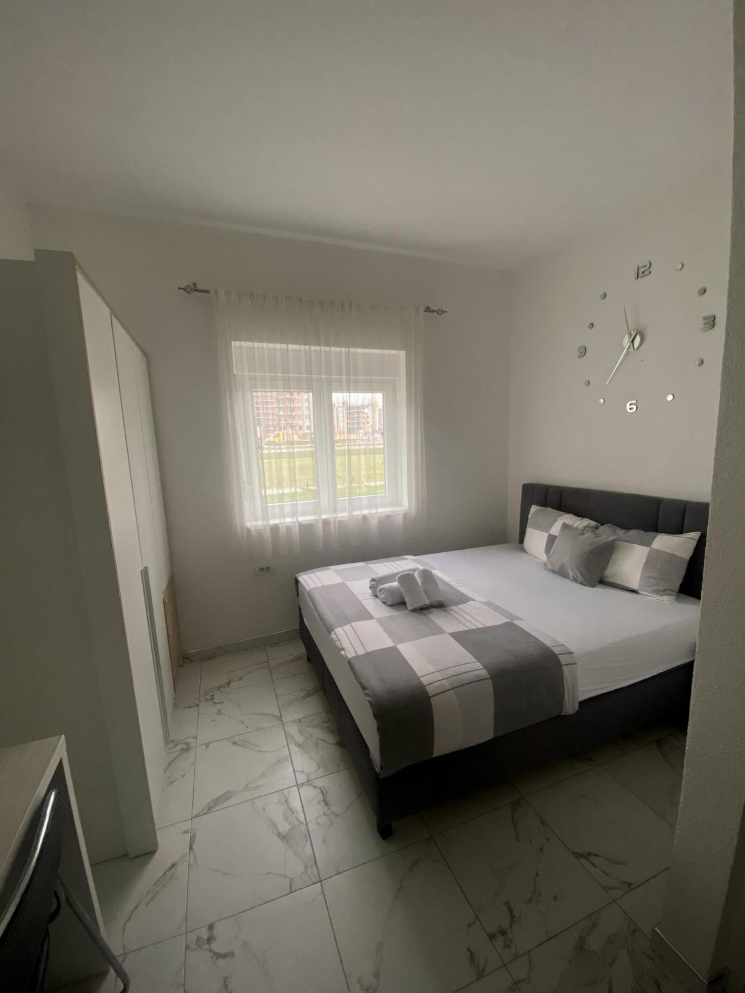 Vila Safir Loznica Esterno foto