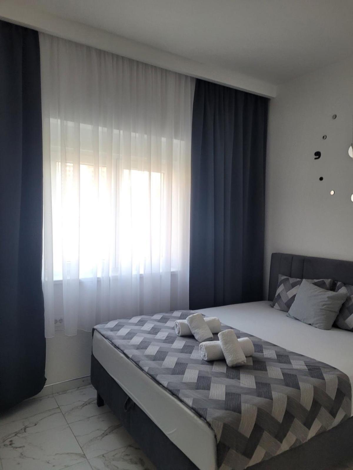 Vila Safir Loznica Esterno foto