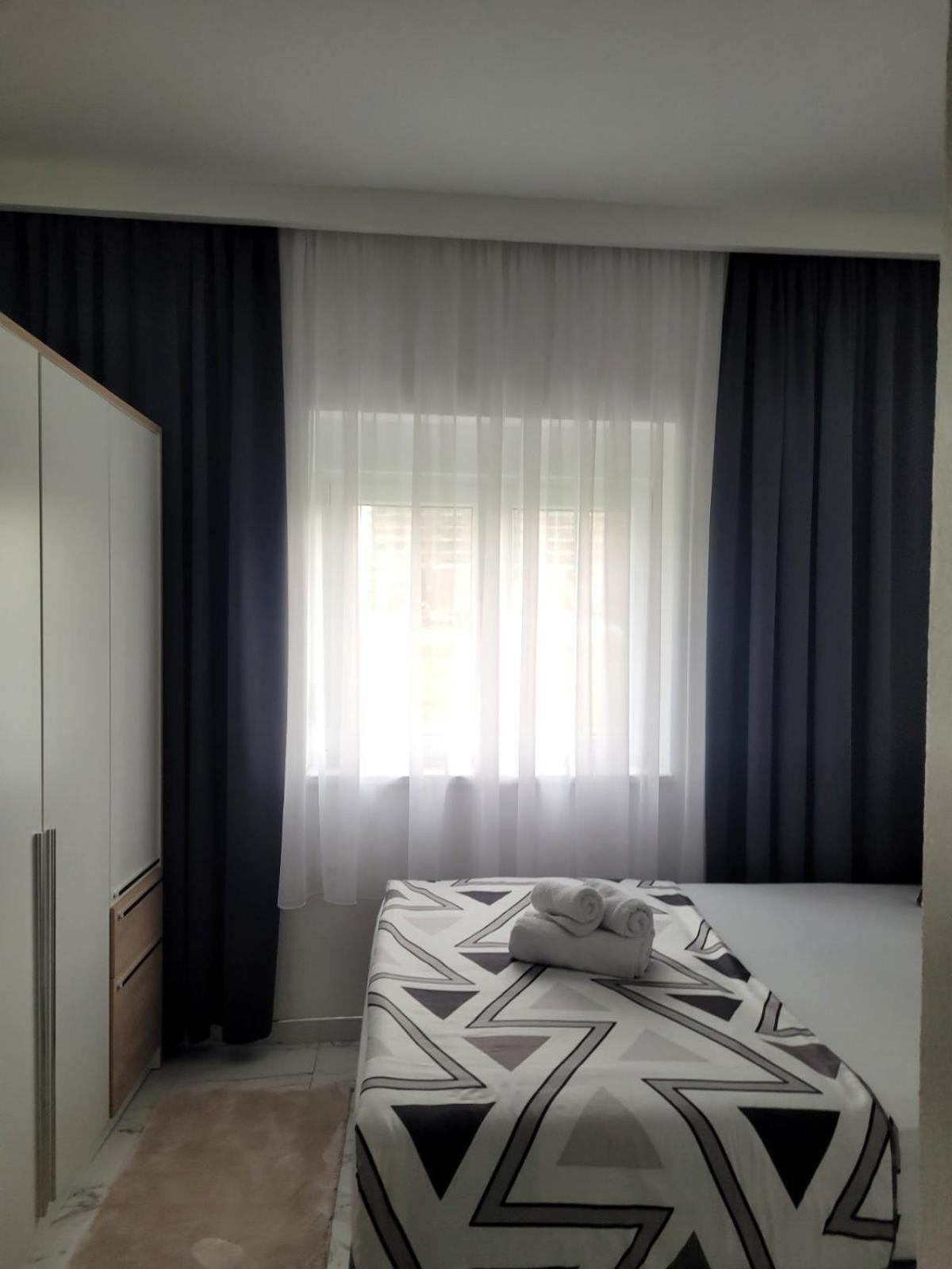 Vila Safir Loznica Esterno foto